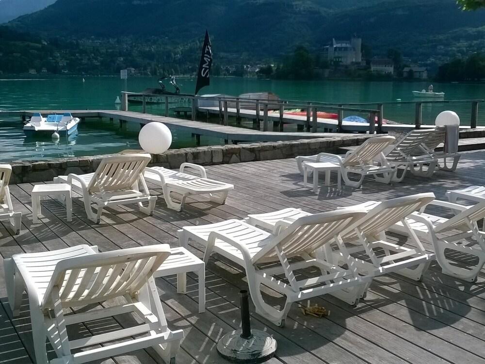 Studio Les Pieds Dans L'Eau Au Bord Du Lac D'Annecy Duingt Exterior foto
