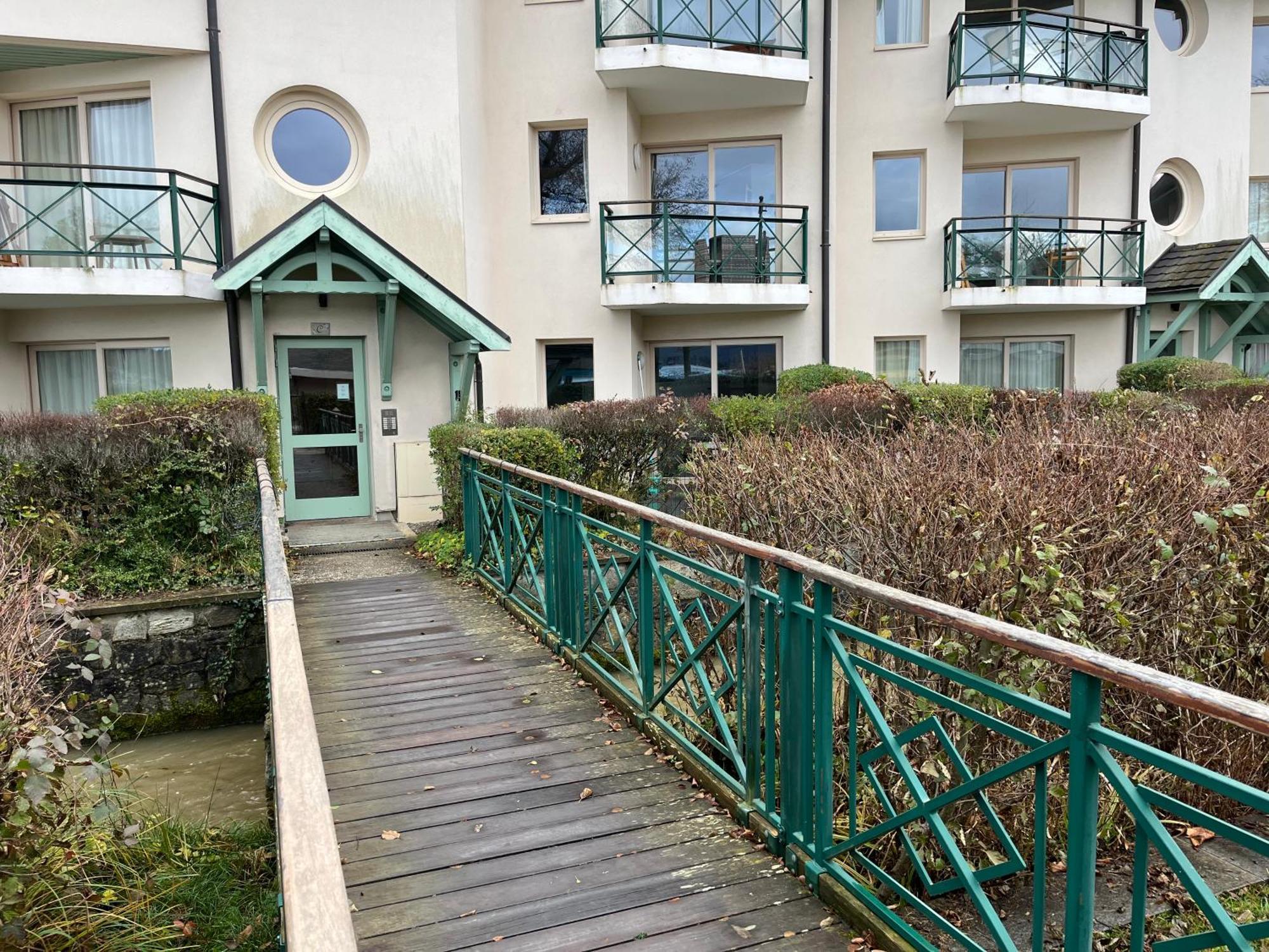 Studio Les Pieds Dans L'Eau Au Bord Du Lac D'Annecy Duingt Exterior foto